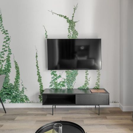 Urban Jungle Apartments By Reside Baltic Vilnius Exterior foto