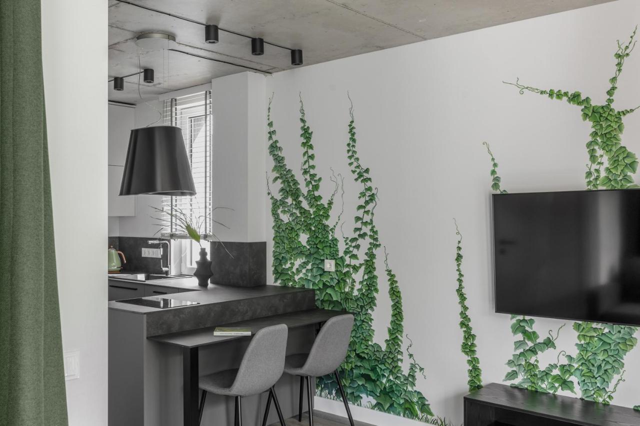 Urban Jungle Apartments By Reside Baltic Vilnius Exterior foto